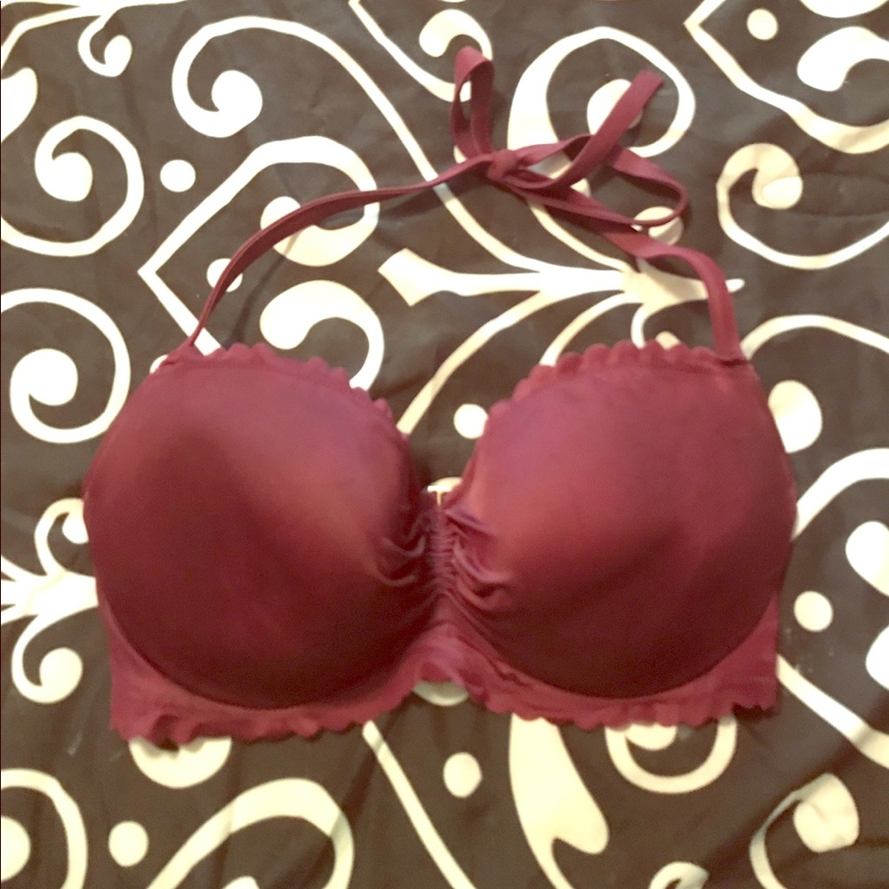 VS “The Getaway Halter” Swim Top